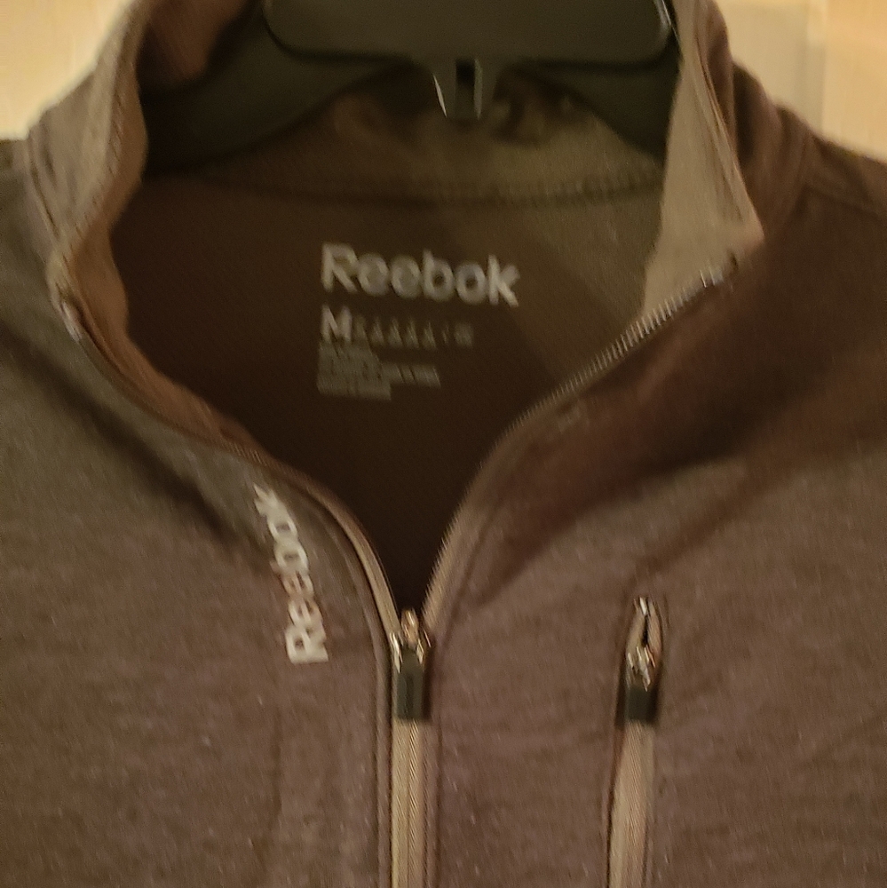 Men's Reebok 1/4 Zip Knit Pullover Medium
